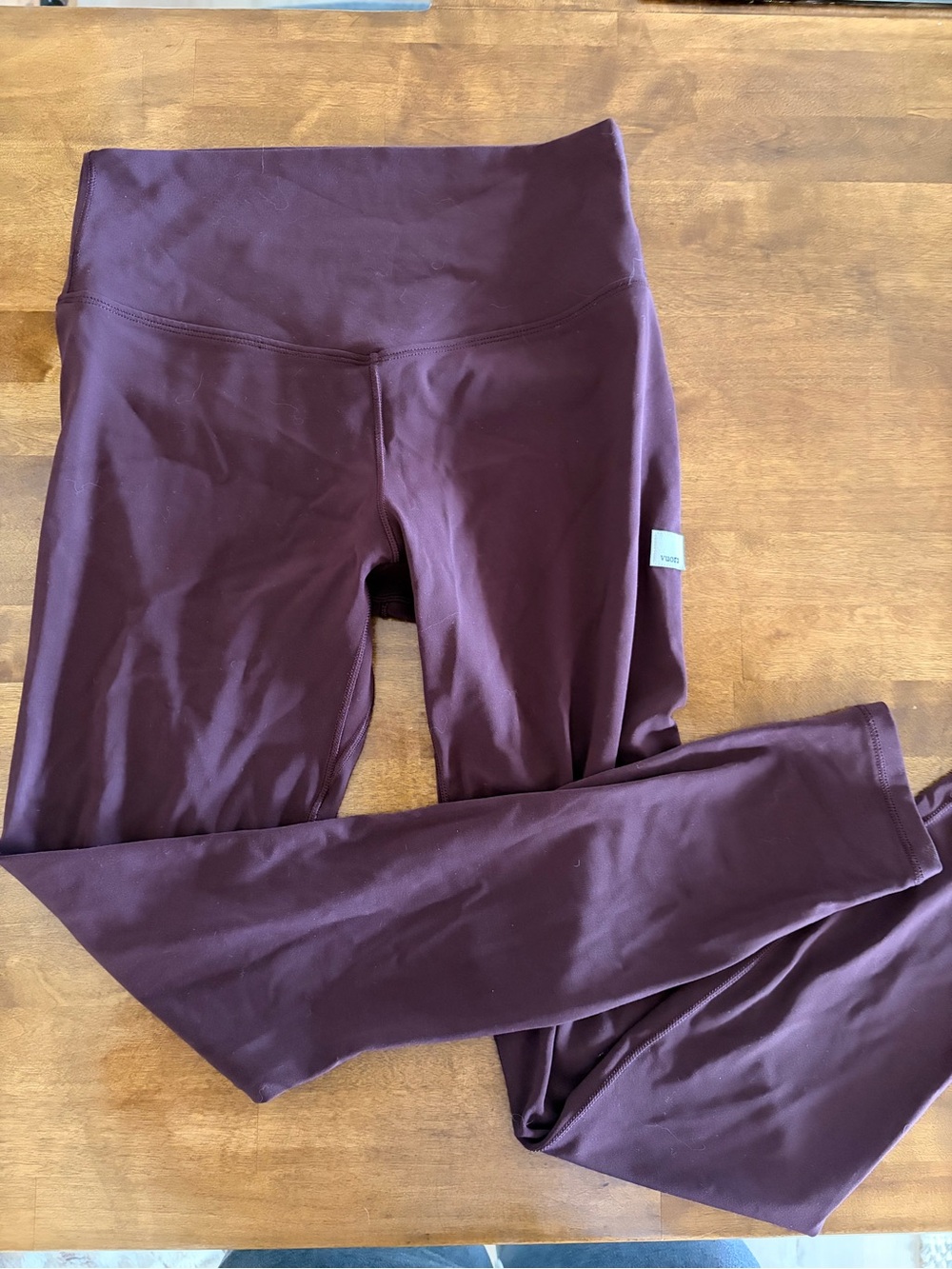 Vuori All the Form Leggings in Plum
